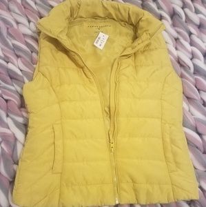 NWT Aeropostale Puffer Vest